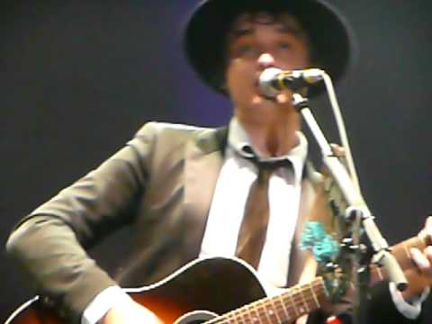 Peter Doherty - Lady don't fall backwards (live)