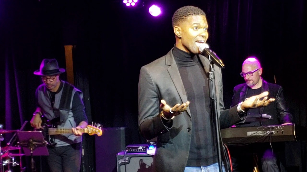 Johnny Manuel - Run to You (Whitney Houston) - YouTube
