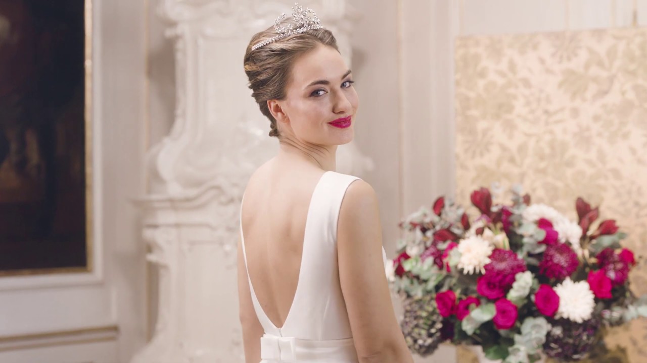 A Retrospective of the Swarovski Tiara for the Vienna Opera Ball