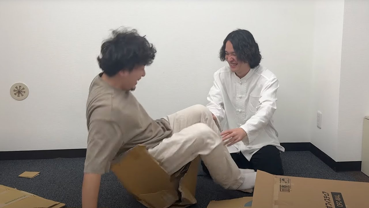 段ボールで椅子作る