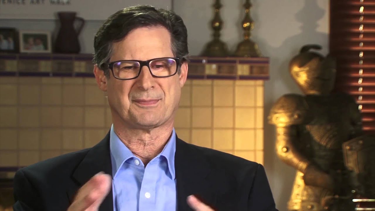 Ken Levine discusses the advantages of being a writer-director - EMMYTVLEGENDS.ORG