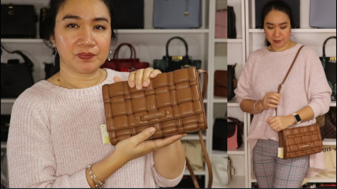 MICHAEL KORS MAKES FAUX LEATHER BAG 😮 👜 👛 Unboxing of Ivy Woven Clutch  Crossbody Bag. - YouTube