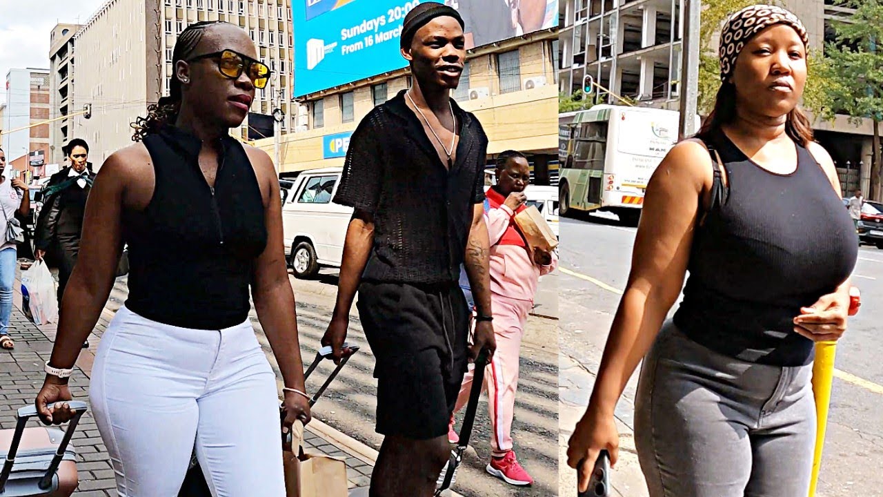 South Africa: Walking this CITY in this weather was mind blowing !! 🇿🇦