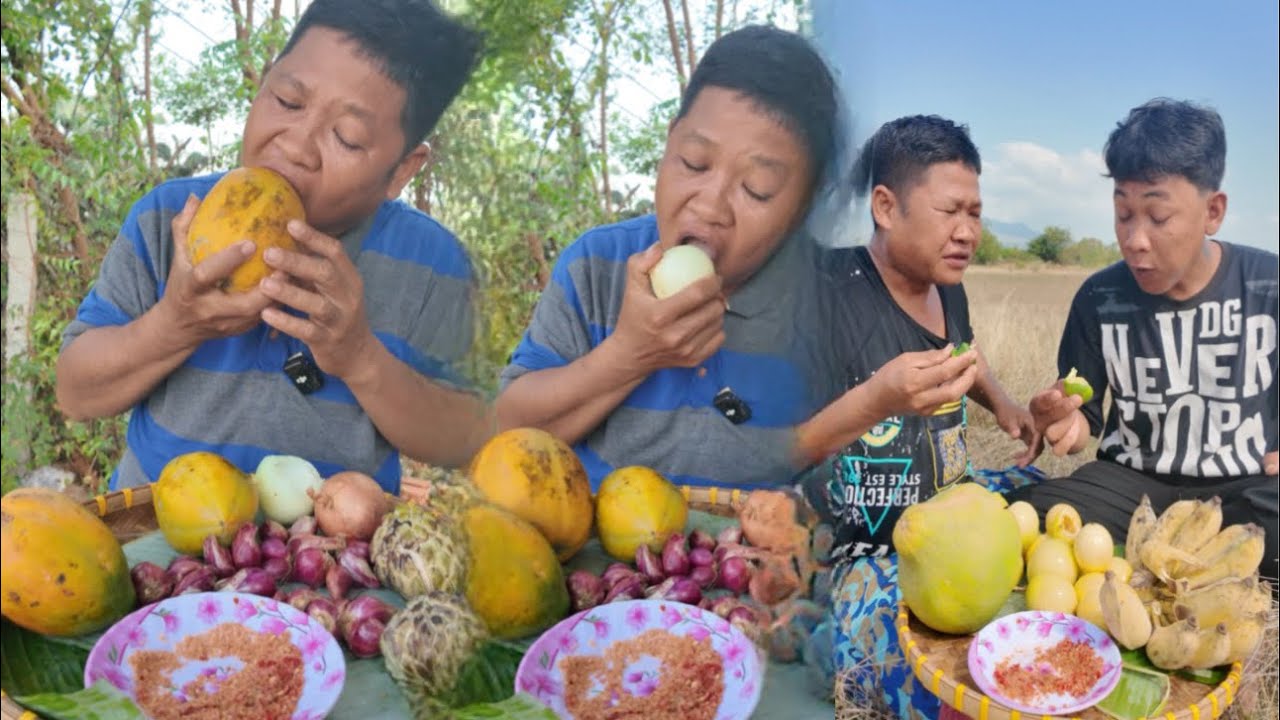 Hành tây đu đủ thái chấm muối ớt