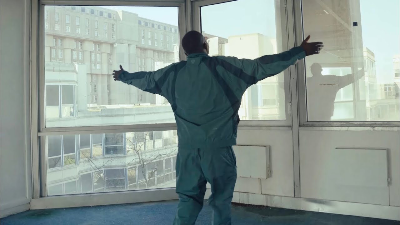 RH 430 - BARRY WHITE ( Clip Officiel )