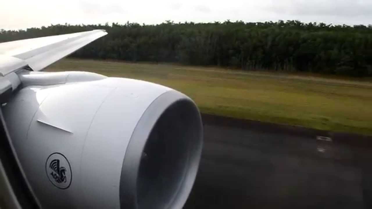 Air France 793 [PTP-ORY] - Boeing 777-300ER - Push Back, Taxi & Take Off