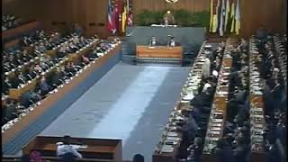 PERSIDANGAN PARLIMEN 1990