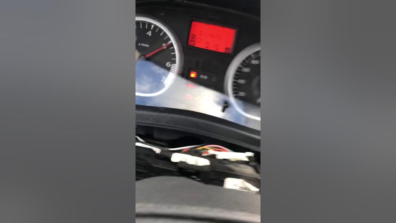 Активация бортового компьютера и установка кнопки Рено - YouTube