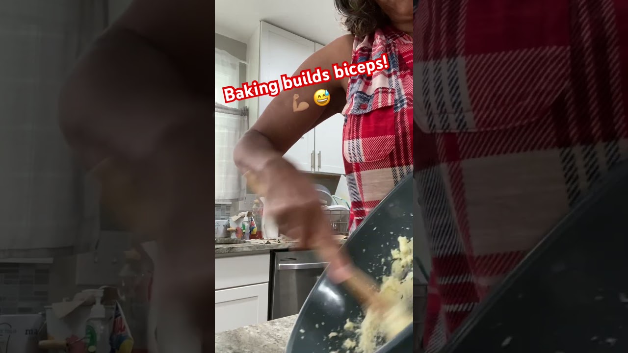 Baking is a Workout, Too! 😅💪🏽 #jamminwithjudith #workout #biceps #baking