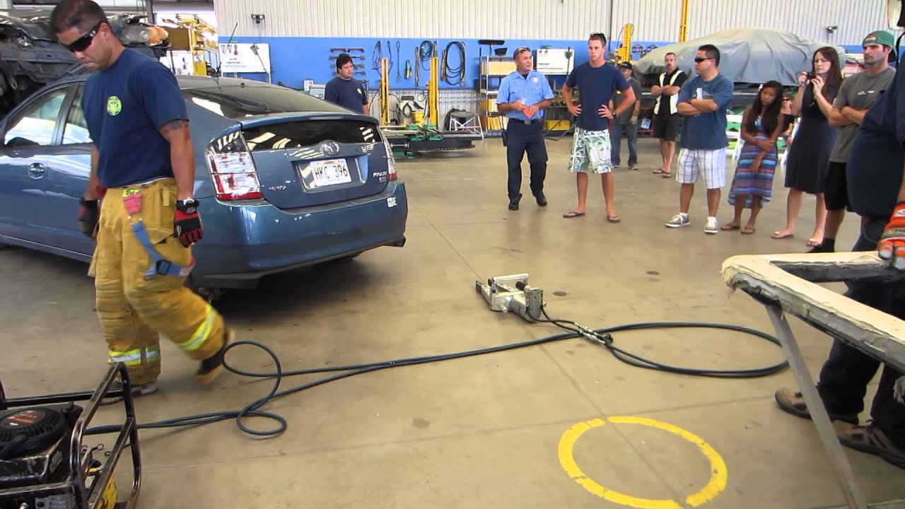 How To Open A Toyota Prius Trunk Lid You How To Open A Toyota Prius Trunk Lid