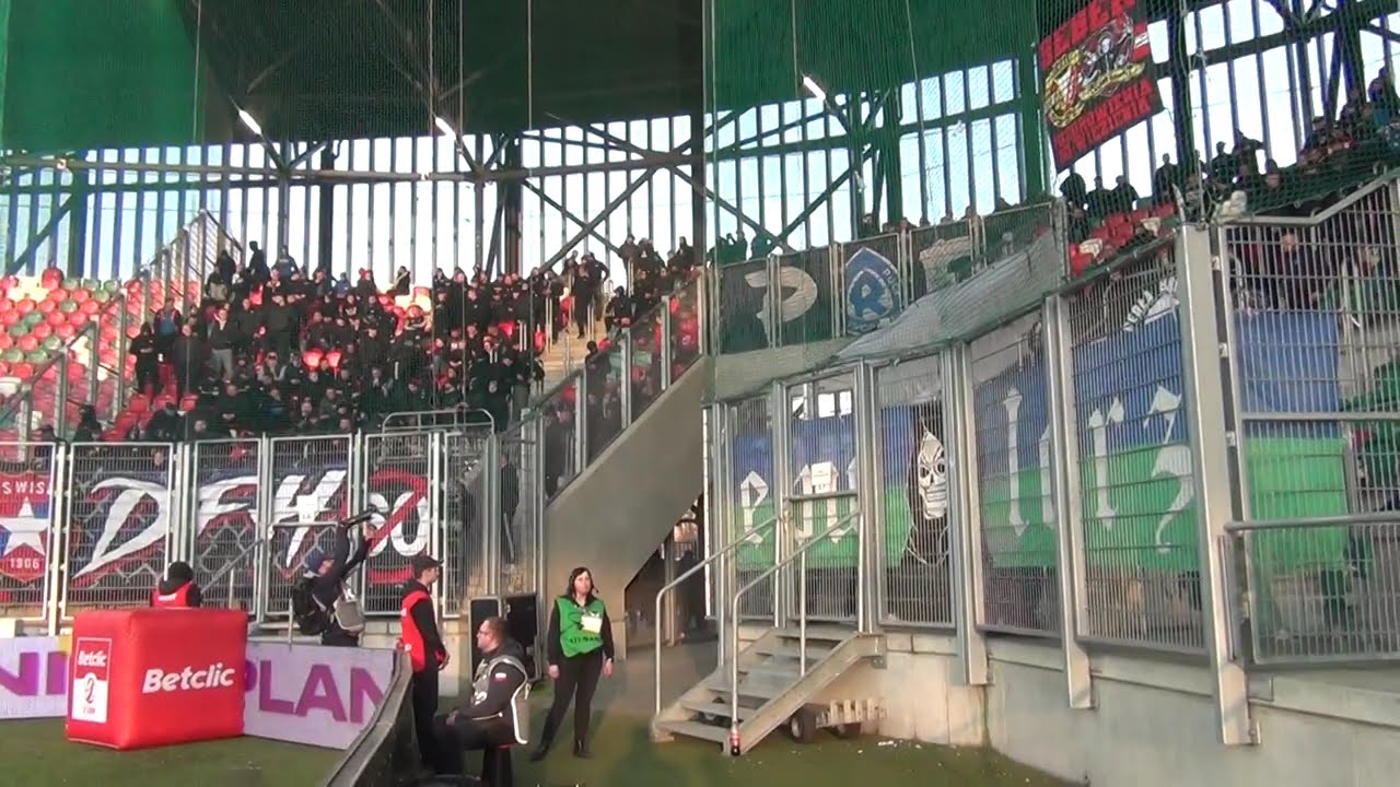 ZAGŁĘBIE SOSNOWIEC I KKS KALISZ DWOJAKO 'POZDRAWIAJĄ' WISŁĘ KRAKÓW