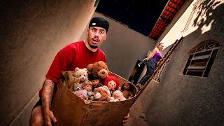 ACHAMOS ALGO BIZARRO NO SÓTÃO DA CASA NOVA… E DEPOIS OUVIMOS UM BARULHO DE MADRUGADA!!