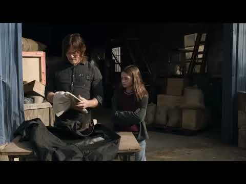 Daryl Judith gives Rick's gun