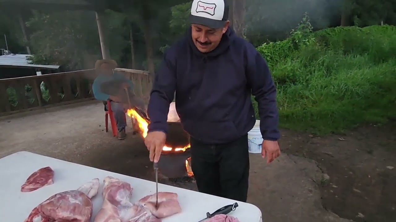 Si! Así las carnitas  de Don Toño