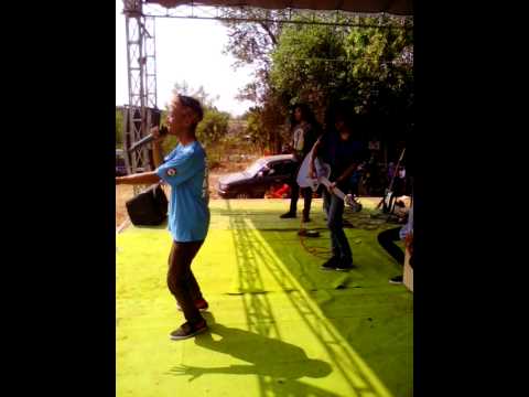 Parawan jaman ayeuna versi regge- reza sajagat