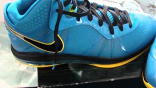 Lebron 8 V2 Entourage (pre-release)