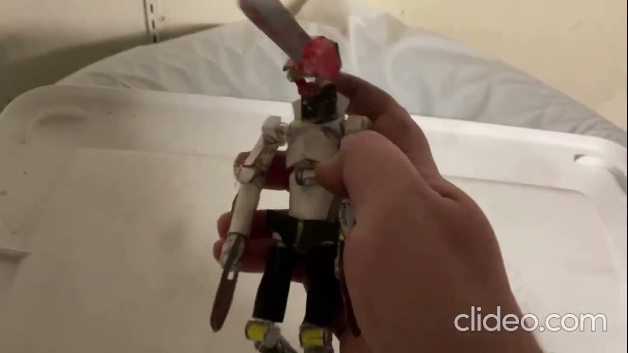I made a handmade Chainsaw Man toy out of paper!