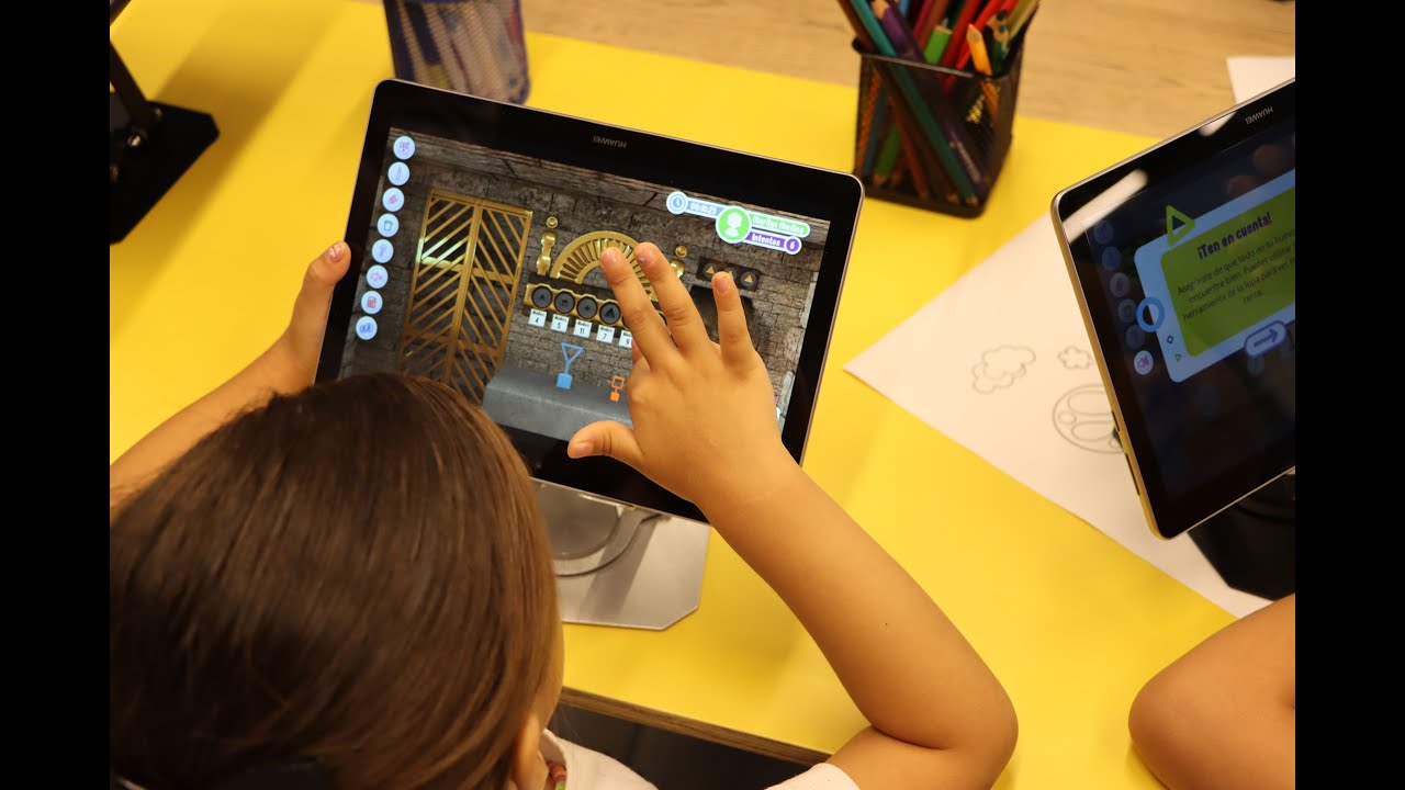 Podcast - Aulas Conectadas: El futuro de la educación en la era digital ...