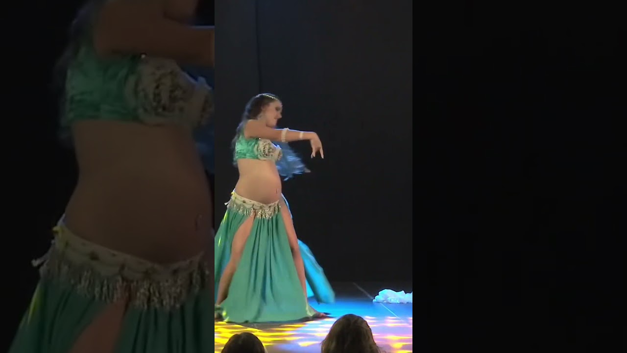 nandyalvarezdancer TikTokDownloader com c6465