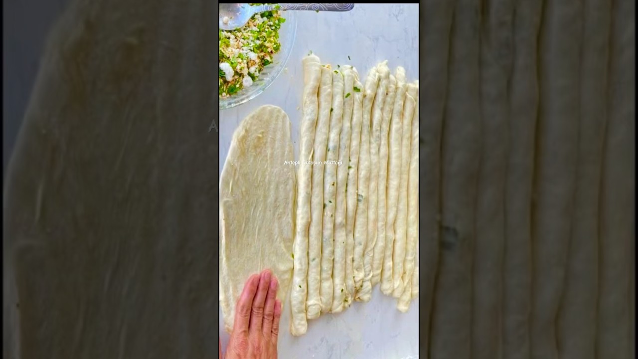 En kolay börek tarifi #anteplifatoşunmutfağı #pratiktarifler #börektarifi En kolay börek tarifi #anteplifatoşunmutfağı #pratiktarifler #börektarifi