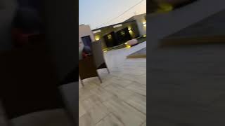 هجوم الاسد على شاب سعودي 😱