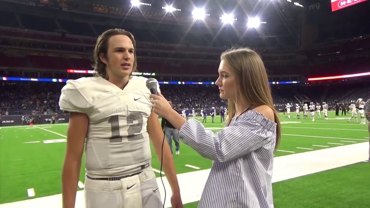 Manvel Quarterback Kason Martin 11 24 2017