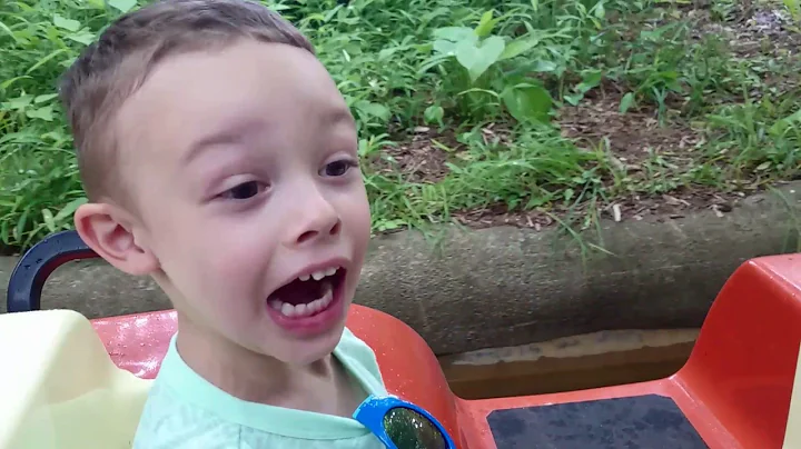 Dinosaur ride at Columbus zoo full ride