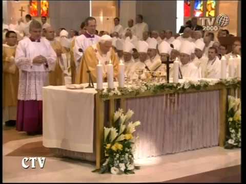 Holy Mass with Dedication of the Church of the Sagrada Familia and of the Altar - Barcelona