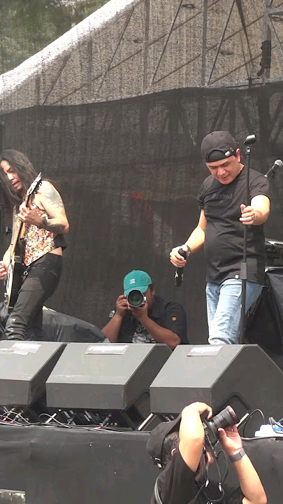 Penampilan Ucamp Di Acara Rock legends festival 2024