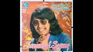 Mus Mulyadi, Wiwiek Abidin, Rifa Hadijah, Zakarya & Orkes Melayu Pancaran Muda - Senyumlah Sayang