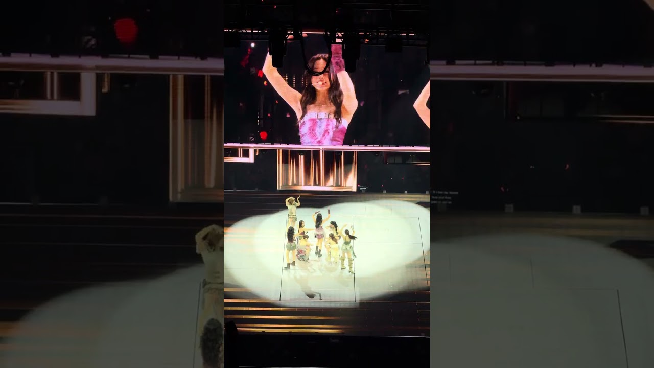 Twice “One Spark” This is for world tour oakland day 2