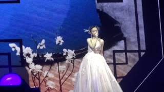 Vignette de la vidéo "卷珠帘 HD - 张靓颖 bang the world - Vén rèm châu -  Trương Lượng Dĩnh Jane Zhang"