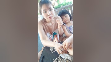 Quảng ngãi đã tới mùa ốc Gạo .Ăn xong lấy vỏ dùng làm đồ trang trí