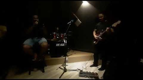 St12- Cari pacar lagi (Cover)