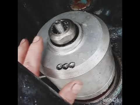 Стиралка чайка 2м центрифуга. Центрифуга ямз 236 схема. Насос центрифуги стиральной машины сибирь-6. Чистка центрифуги мтз 82. Чистка масла центрифугой.