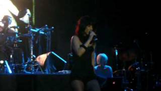 Hande Yener - Narsist @SU 2009