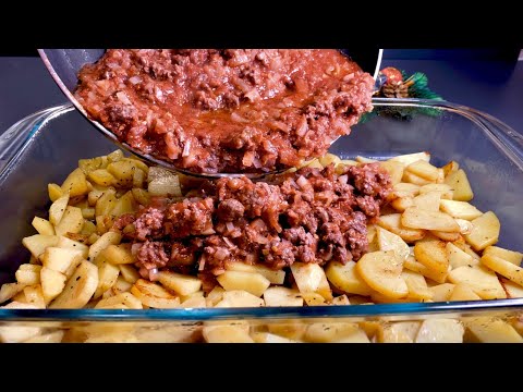 Einfach das Hackfleisch auf die Kartoffeln gieen Lecker und einfach!