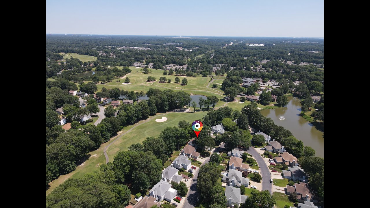 Townhome with Kiln Creek Golf club as the backyard view. MUST SEE