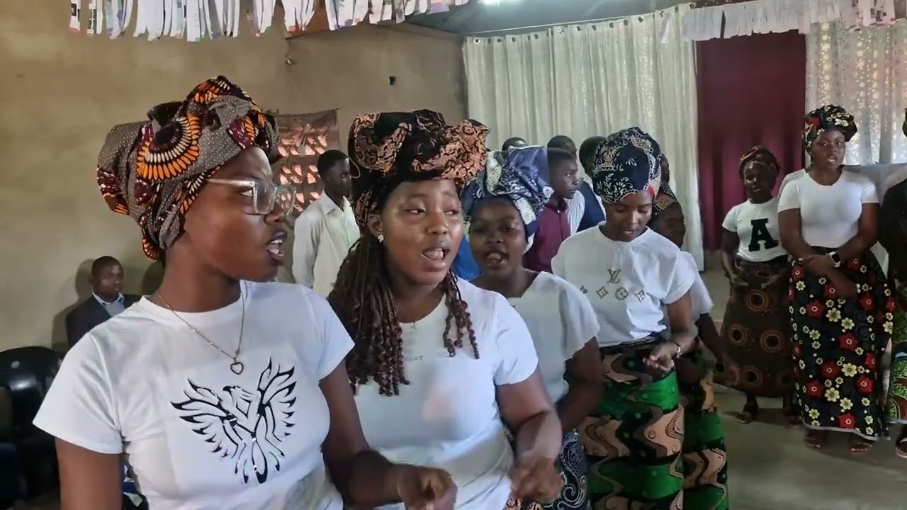 Ninvelela Othamala va okumana hiyo-Jovens da Igreja União Baptista da Matola Santos 