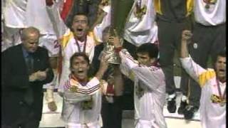 17 mayıs 2000 Galatasaray Arsenal Maçının Sonrası ve Kupa Töreni