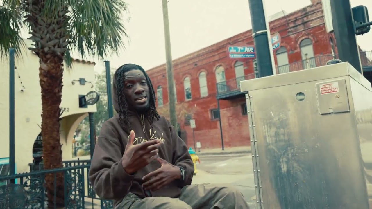 Gian Kash - Port Antonio Freestyle (Video)