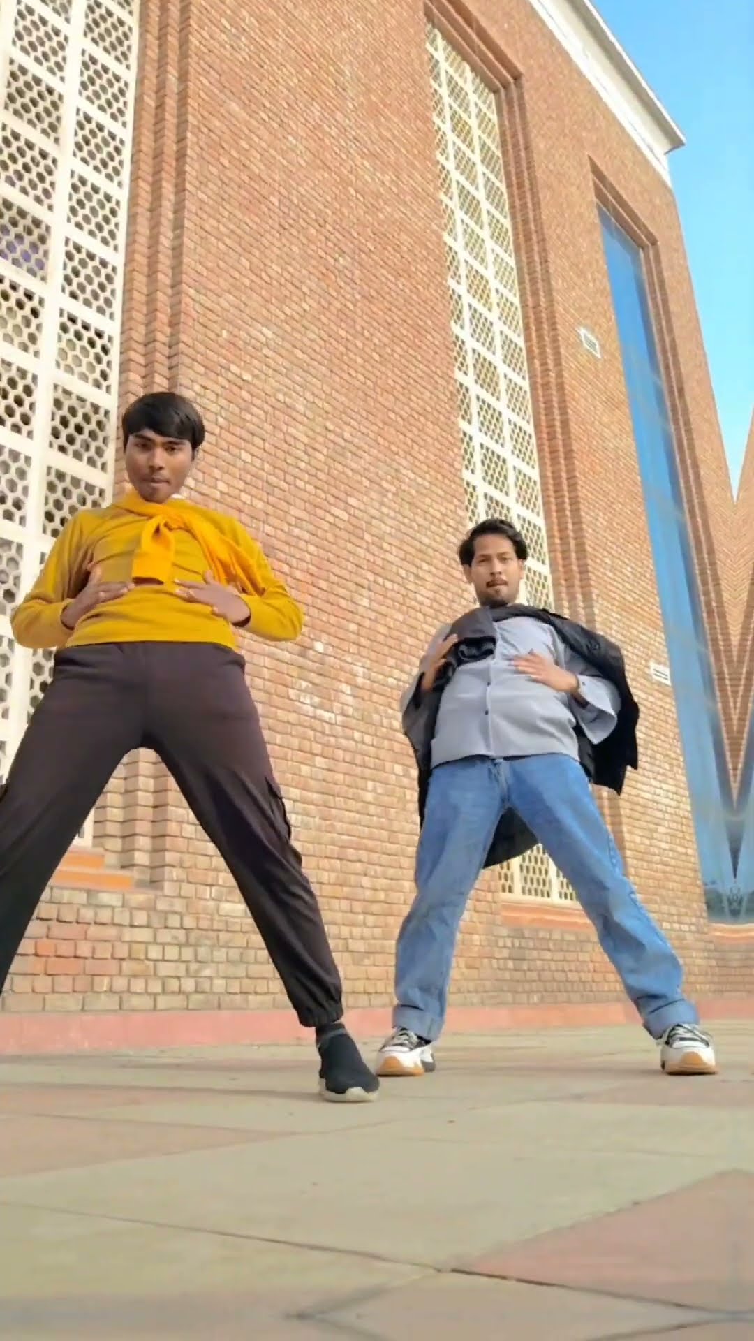 #tinkujiya #trending #broski #dance #shortvideo #shortsdance #twinturbo #explore