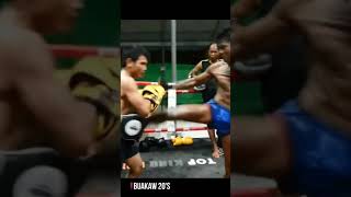 Buakaw Muay Thai Kicks From 20S To 40S Years Old บวขาว