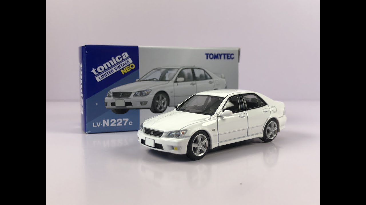 Tomica Limited Vintage NEO LV-N227c Toyota Altezza RS200 Z Edition