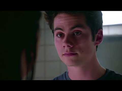 Stiles and Malia 3x20 Bathroom scene - Teen Wolf