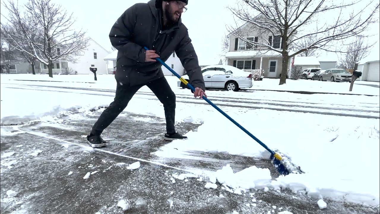Easiest Way to Shovel Snow 2023 Timelapse YouTube