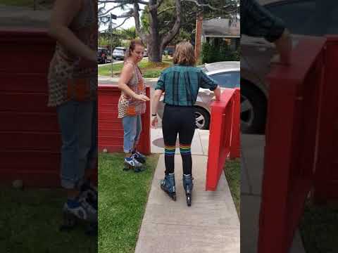 Kerri tries to Roller Skate