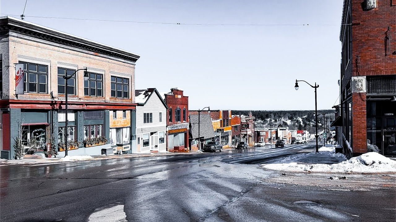 Этот городок в Верхнем Мичигане расположен на вершине гигантского скального образования, которому...