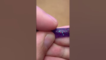 How to Properly Rig an Offset Hook 🎣 #fishing #handtiedjigs #fishingtips #jigheads #jigtying