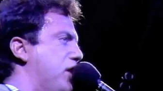Billy Joel - Piano Man (Live 1984) Billy Joel - Piano Man (Live 1984)